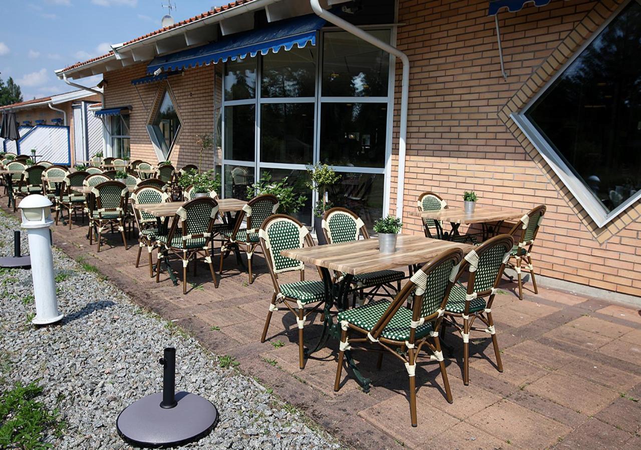 Rasta Eksjoe Hotel Exterior photo